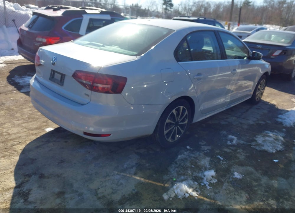 2017 VOLKSWAGEN JETTA 1.4T S VIN: 3VW2B7AJ3HM388320