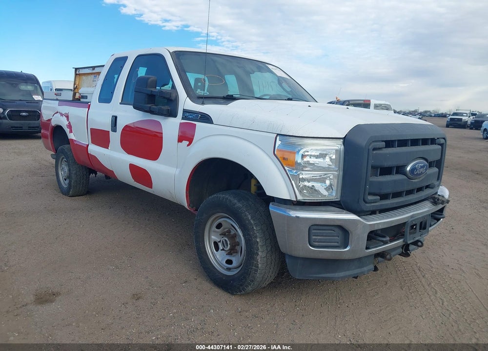 2015 FORD F-250 XL VIN: 1FT7X2B63FEC90950