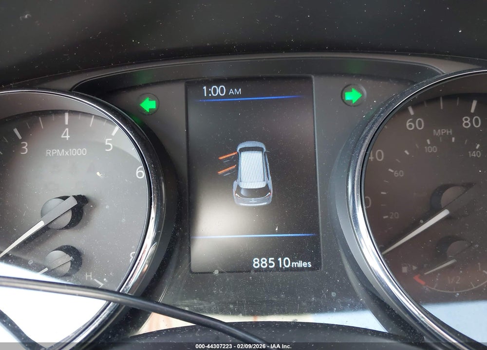2019 NISSAN ROGUE S VIN: 5N1AT2MT3KC703844