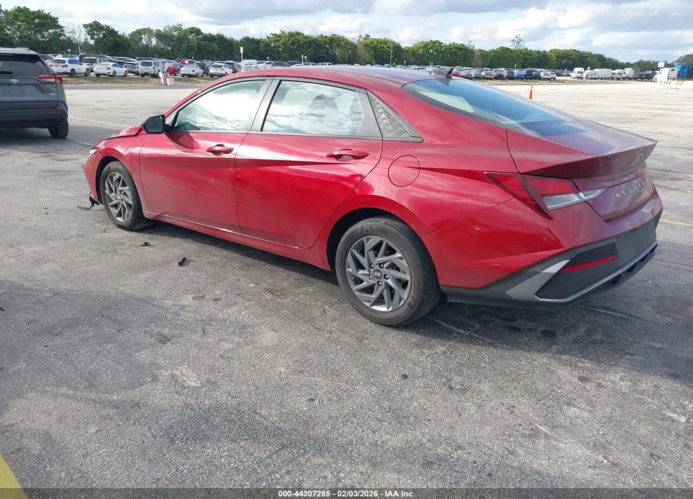 2024 HYUNDAI ELANTRA SEL VIN: KMHLM4DG6RU693786