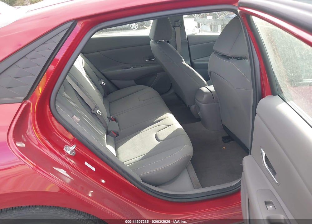 2024 HYUNDAI ELANTRA SEL VIN: KMHLM4DG6RU693786