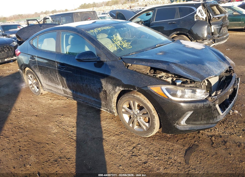 2017 HYUNDAI ELANTRA SE VIN: KMHD84LF6HU201452