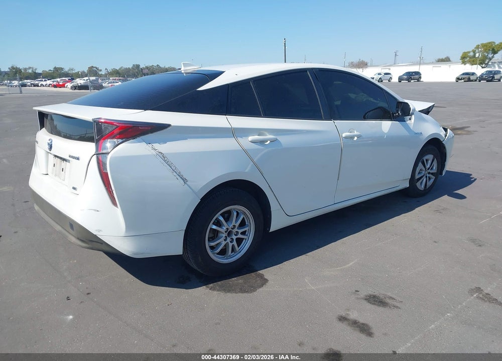 2018 TOYOTA PRIUS TWO ECO VIN: JTDKARFU8J3063433