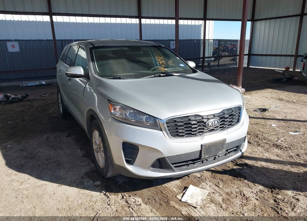 2020 KIA SORENTO 3.3L LX VIN: 5XYPG4A54LG621834