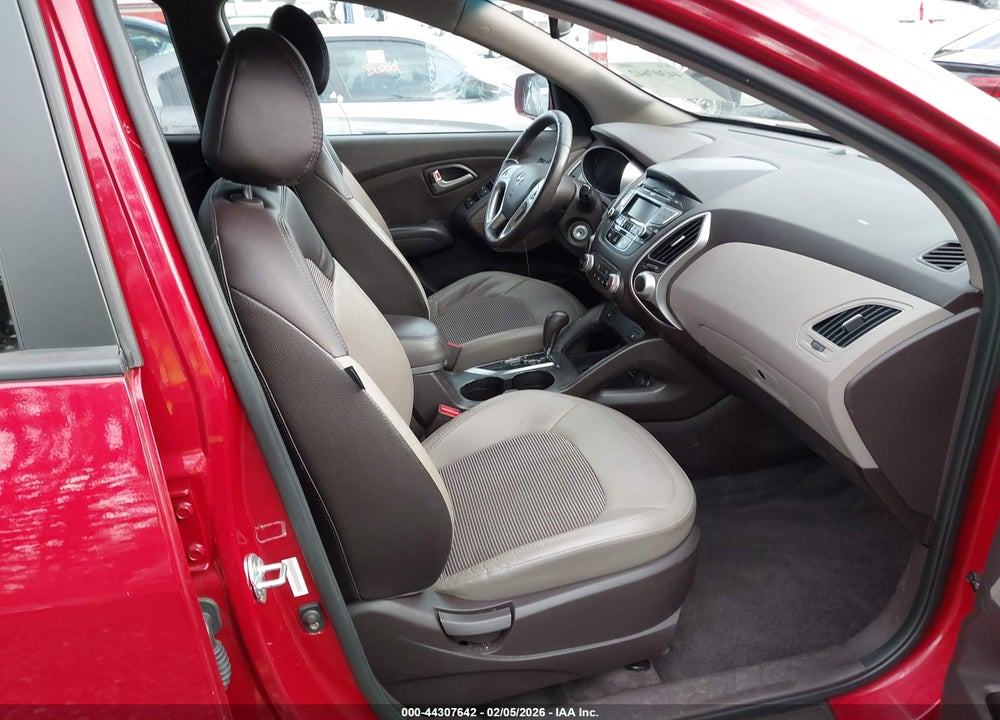 2013 HYUNDAI TUCSON GLS VIN: KM8JUCAC4DU575974