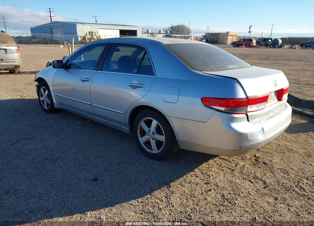 2003 HONDA ACCORD 2.4 EX VIN: JHMCM56663C004260