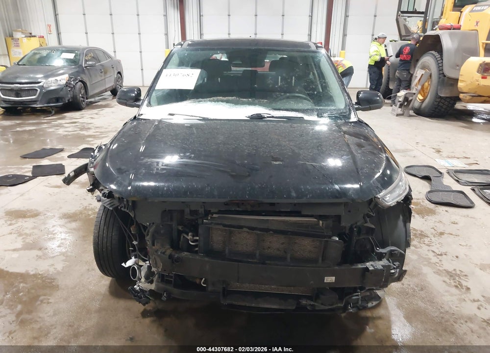 2022 HYUNDAI VENUE SE VIN: KMHRB8A39NU160351
