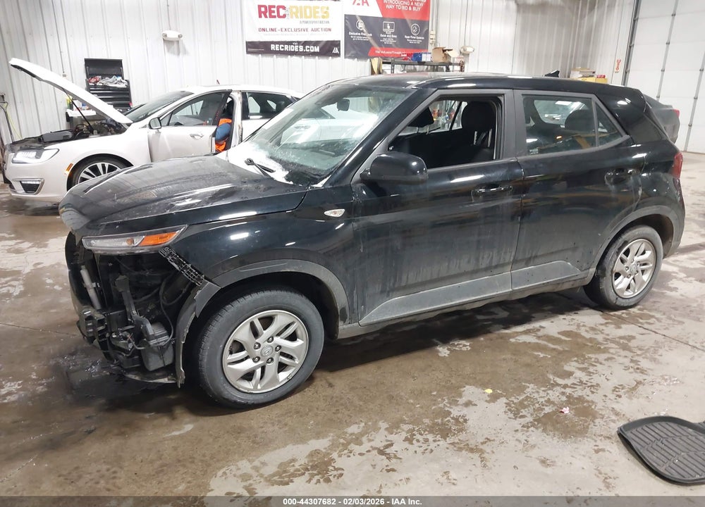 2022 HYUNDAI VENUE SE VIN: KMHRB8A39NU160351