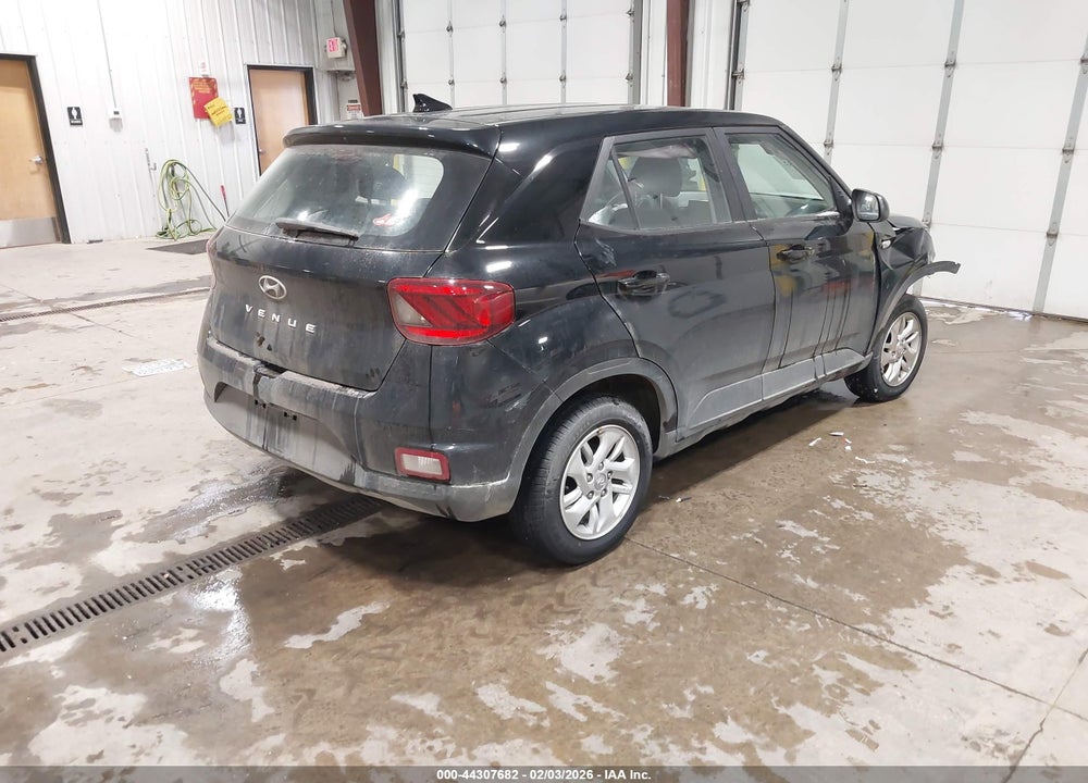 2022 HYUNDAI VENUE SE VIN: KMHRB8A39NU160351