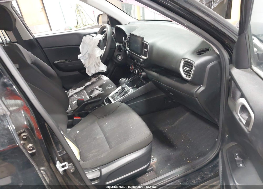 2022 HYUNDAI VENUE SE VIN: KMHRB8A39NU160351