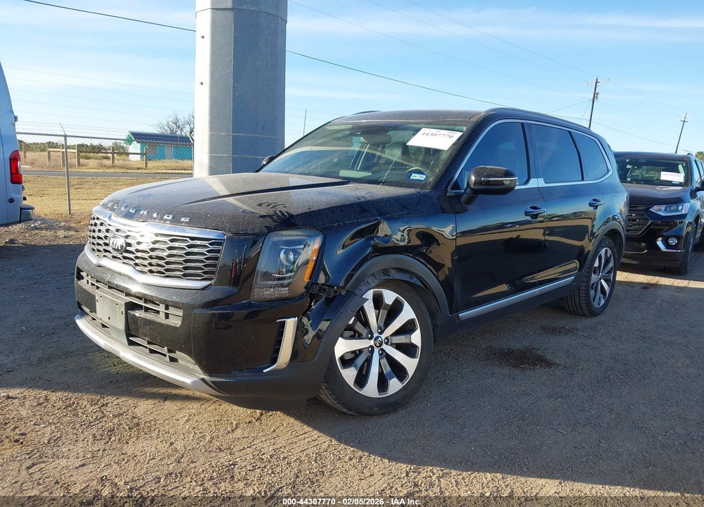 2020 KIA TELLURIDE S VIN: 5XYP64HC7LG095125