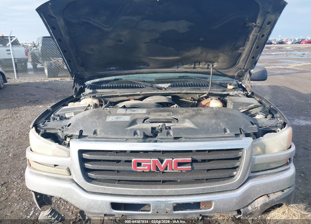 2005 GMC SIERRA 1500 SLE VIN: 2GTEC19T551301648