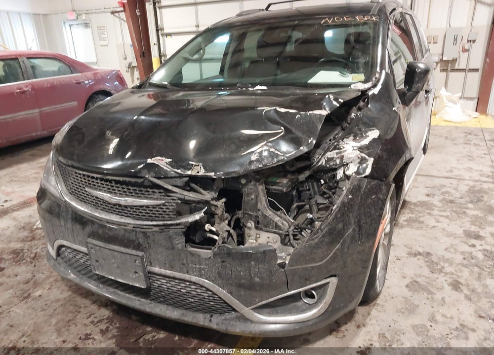 2017 CHRYSLER PACIFICA TOURING-L VIN: 2C4RC1BG4HR544095