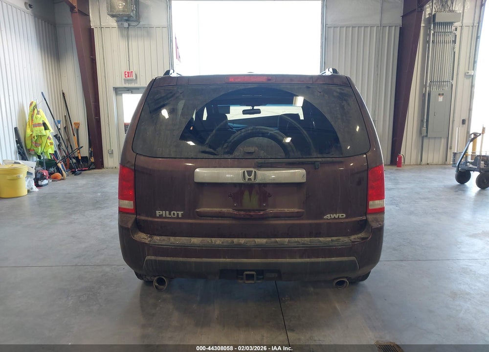 2011 HONDA PILOT EX-L VIN: 5FNYF4H55BB003408