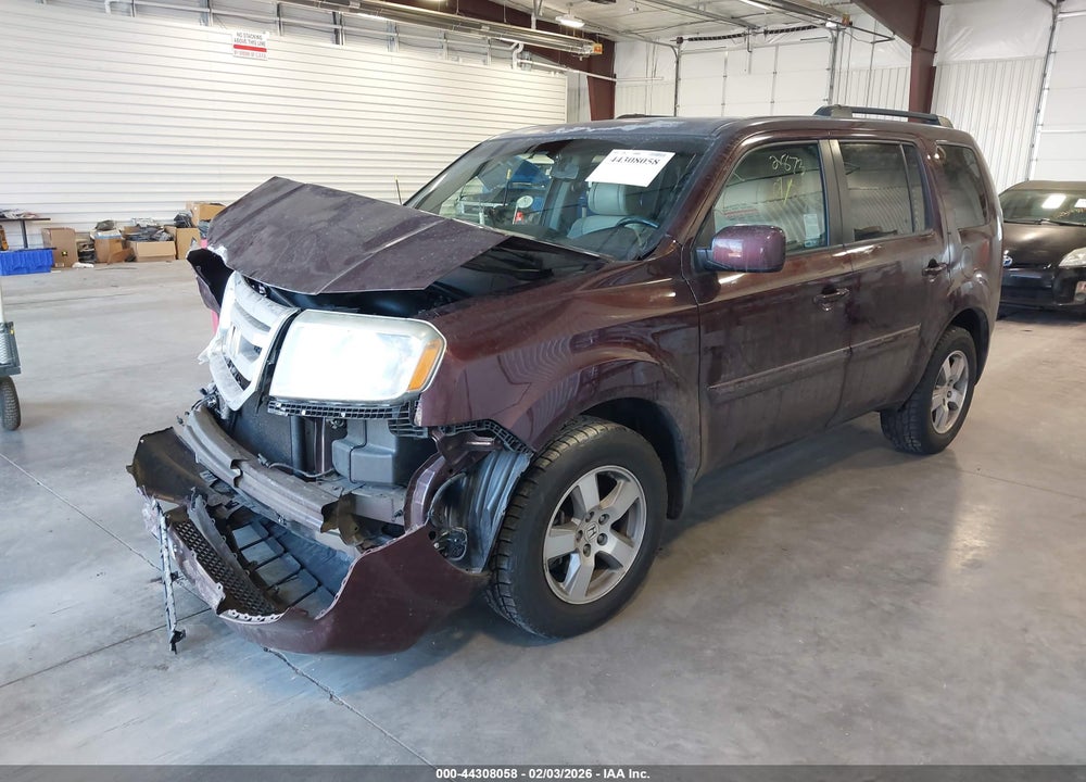 2011 HONDA PILOT EX-L VIN: 5FNYF4H55BB003408
