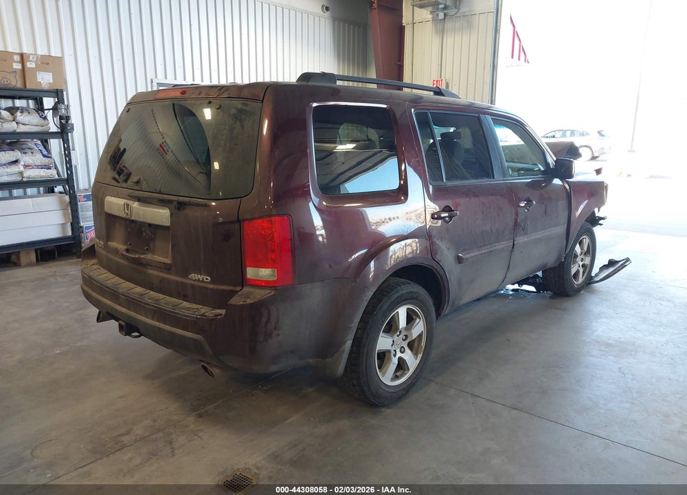 2011 HONDA PILOT EX-L VIN: 5FNYF4H55BB003408