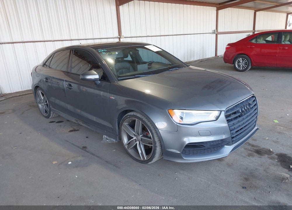 2016 AUDI A3 2.0T PREMIUM VIN: WAUB8GFF5G1052862