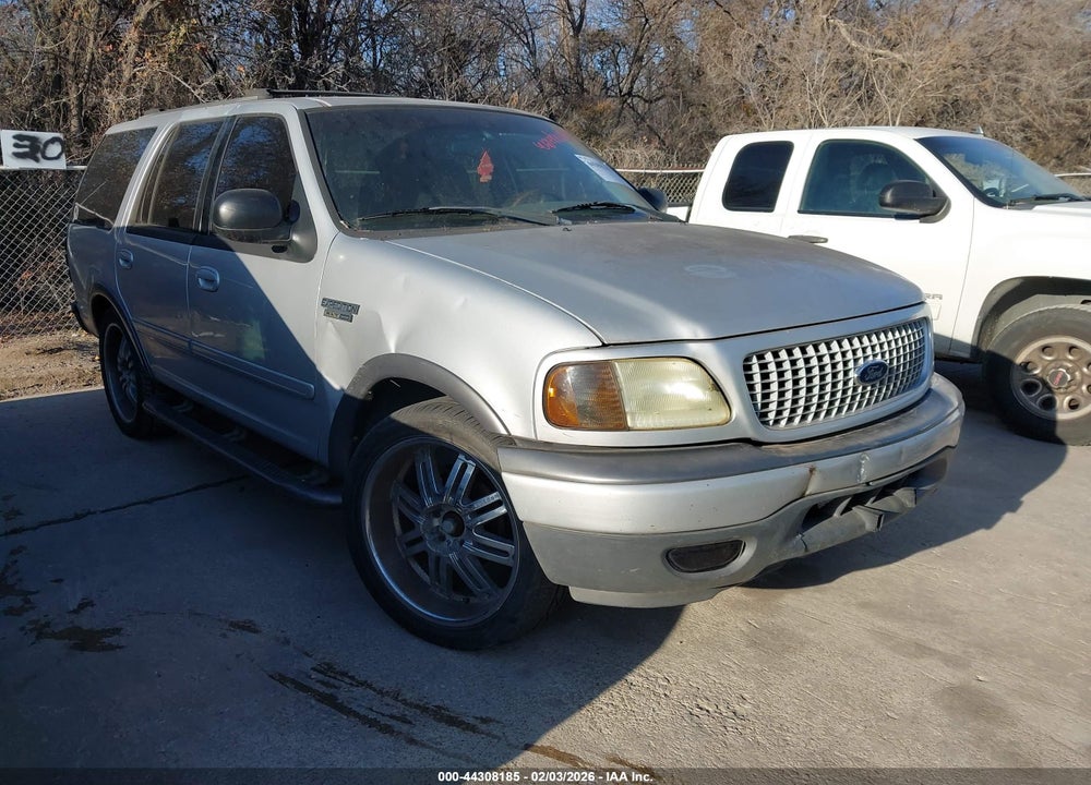 2002 FORD EXPEDITION XLT VIN: 1FMRU15L42LA43872