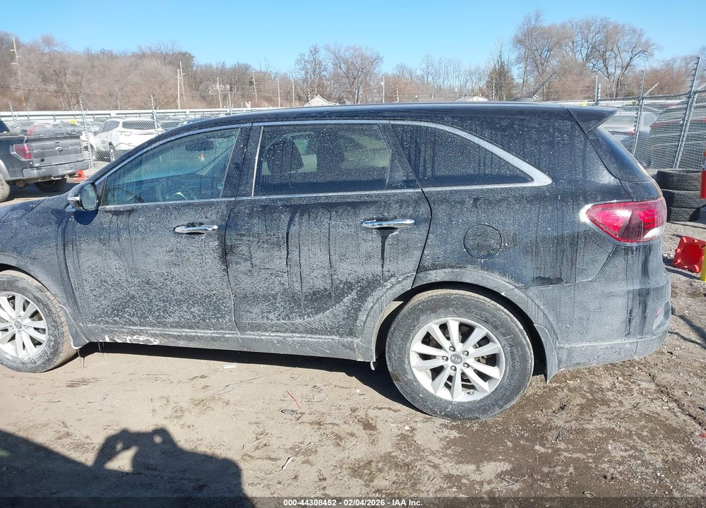 2019 KIA SORENTO 2.4L L VIN: 5XYPG4A3XKG581322