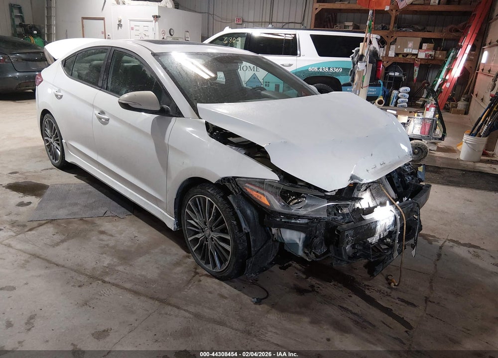 2017 HYUNDAI ELANTRA SPORT VIN: KMHD04LB9HU330709