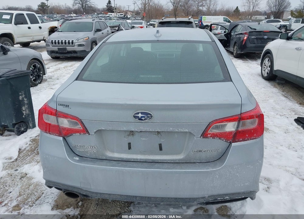 2018 SUBARU LEGACY 2.5I PREMIUM VIN: 4S3BNAF69J3024194