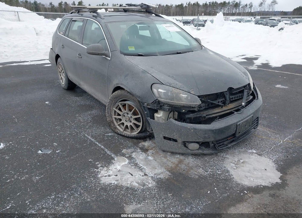 2014 VOLKSWAGEN JETTA SPORTWAGEN 2.0L TDI VIN: 3VWPL7AJ9EM625956