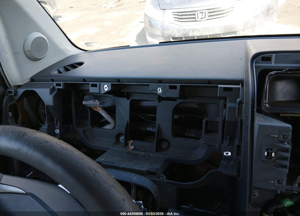 2008 HONDA ELEMENT EX VIN: 5J6YH28748L018515