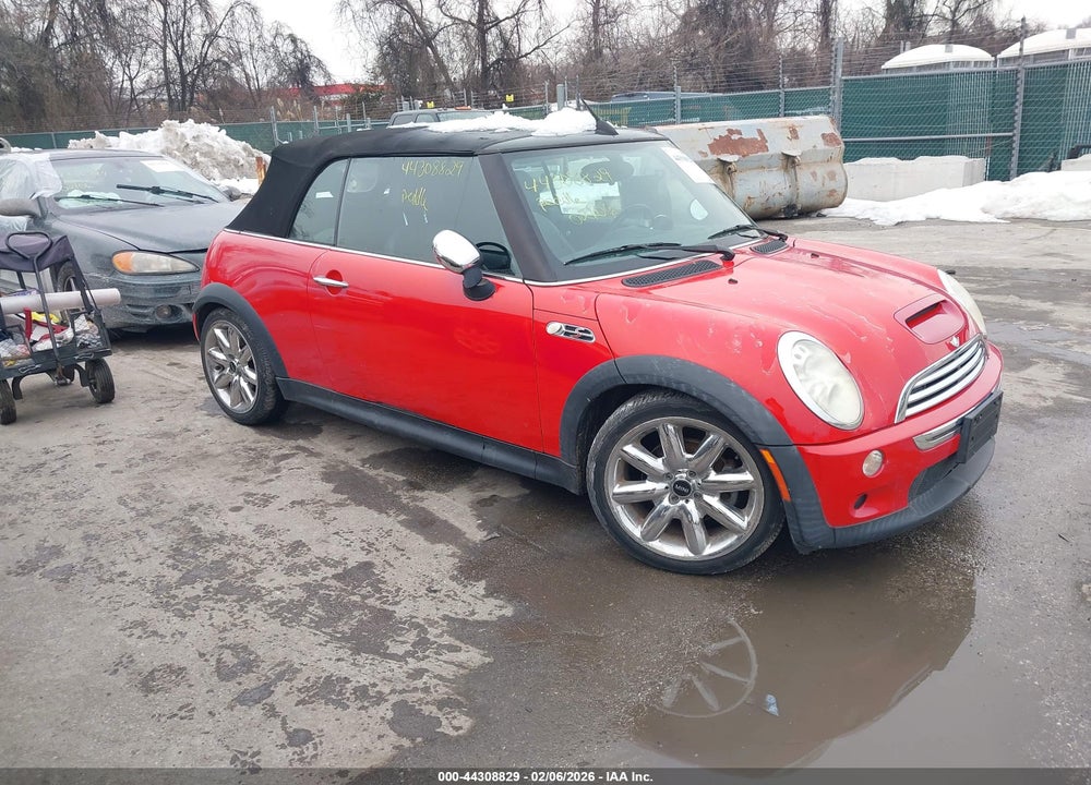 2006 MINI COOPER S VIN: WMWRH33566TK58018