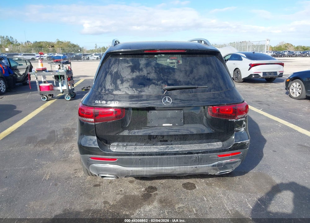 2021 MERCEDES-BENZ GLB 250 VIN: W1N4M4GB2MW092762