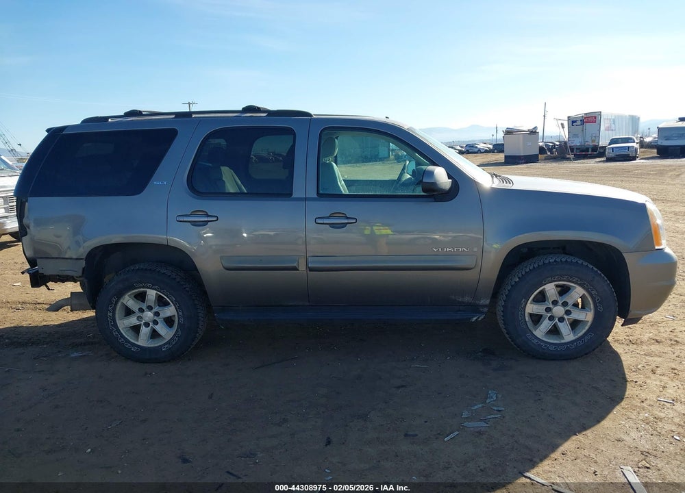 2007 GMC YUKON SLT VIN: 1GKFK13067J296298