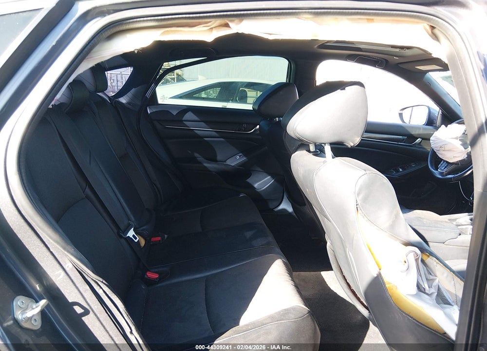 2018 HONDA ACCORD SPORT 2.0T VIN: 1HGCV2F39JA041333