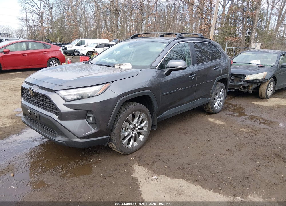 2025 TOYOTA RAV4 XLE PREMIUM VIN: 2T3A1RFV8SC516132