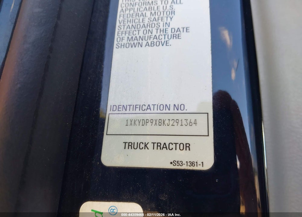 2019 KENWORTH T680 VIN: 1XKYDP9X8KJ291364