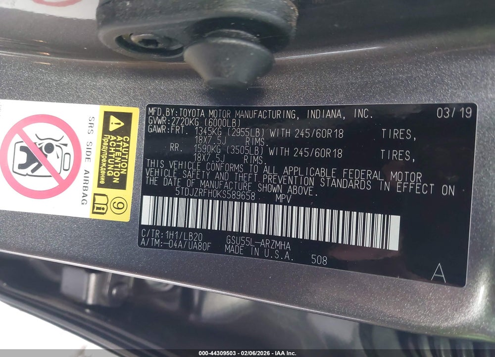 2019 TOYOTA HIGHLANDER XLE VIN: 5TDJZRFH0KS589658