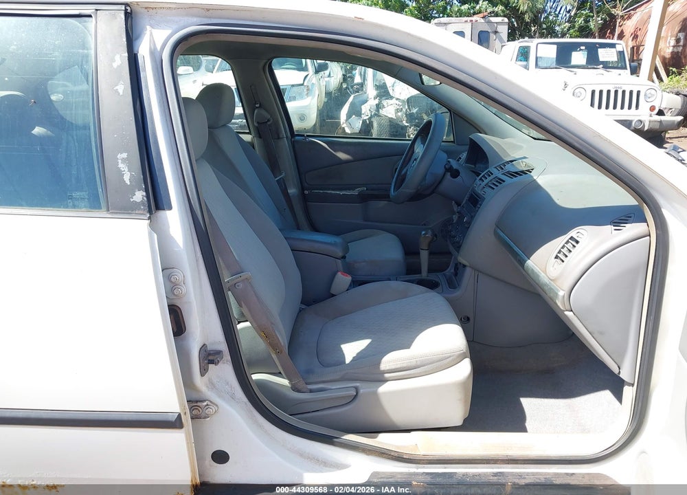 2004 CHEVROLET MALIBU VIN: 1G1ZS52F84F144021