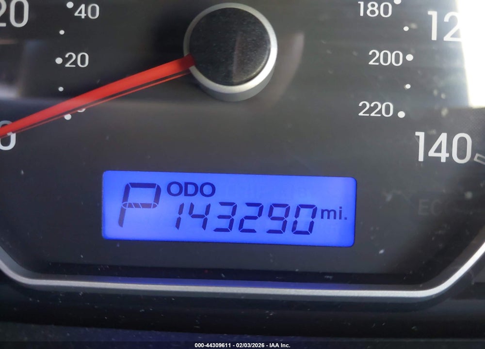 2010 HYUNDAI ELANTRA GLS VIN: KMHDU4AD5AU067231