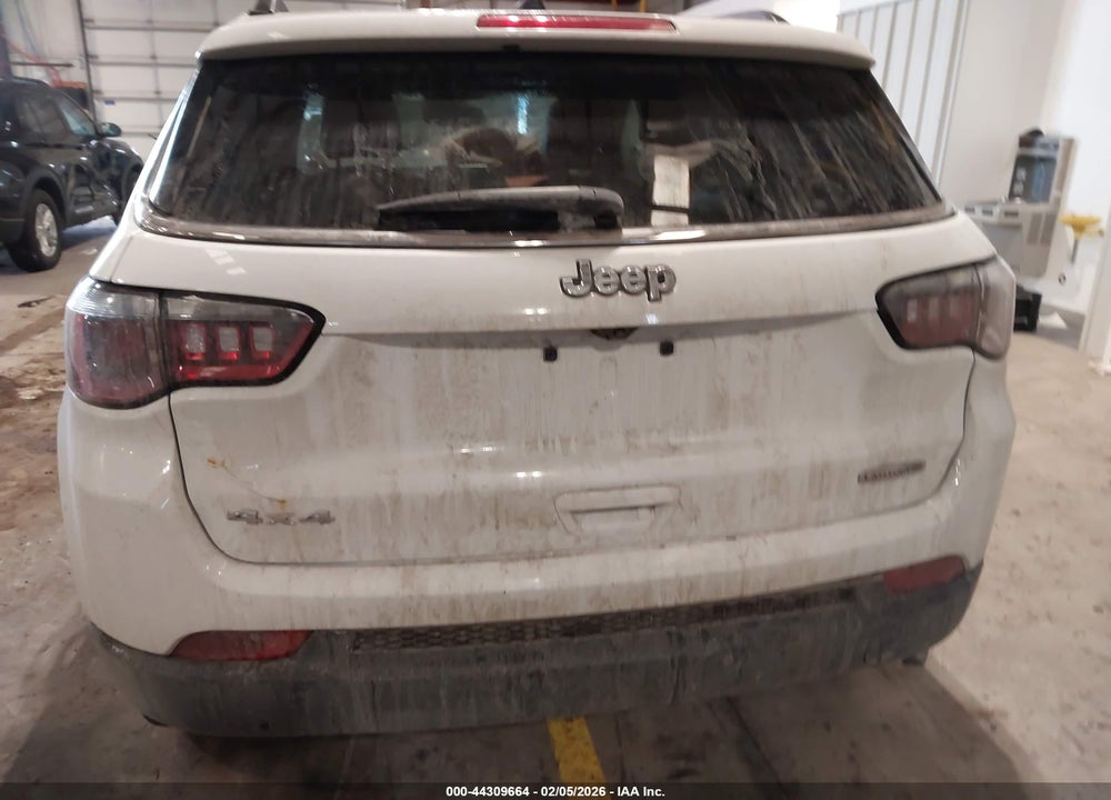 2023 JEEP COMPASS LATITUDE LUX FWD VIN: 3C4NJDFN4PT503816