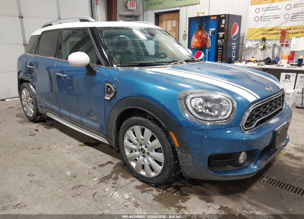 2017 MINI COUNTRYMAN COOPER S VIN: WMZYT5C32H3D80646