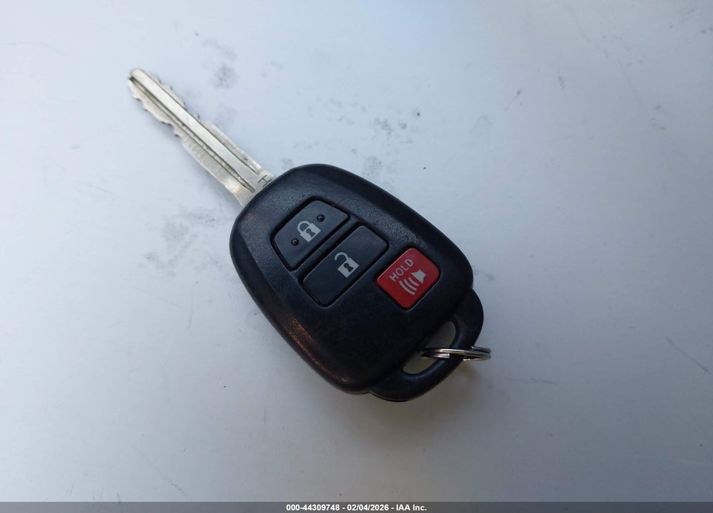 2014 TOYOTA RAV4 XLE VIN: 2T3WFREV5EW099158