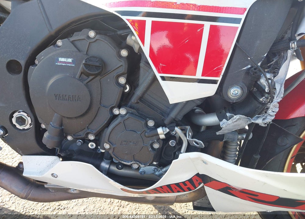 2022 YAMAHA YZFR1 VIN: JYARN66Y8NA000768