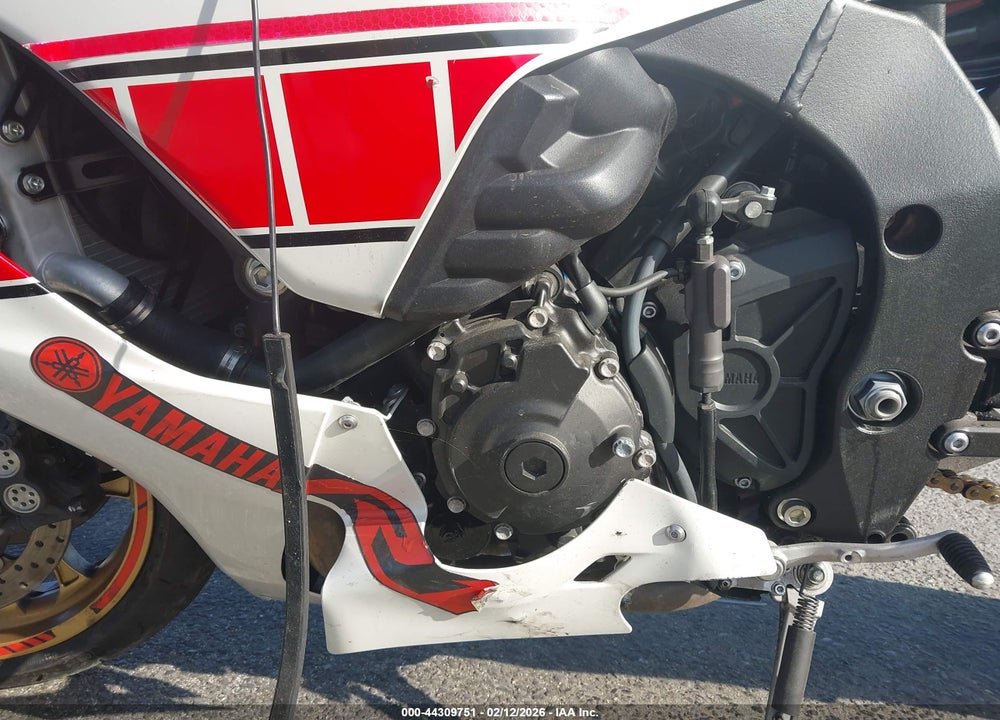 2022 YAMAHA YZFR1 VIN: JYARN66Y8NA000768