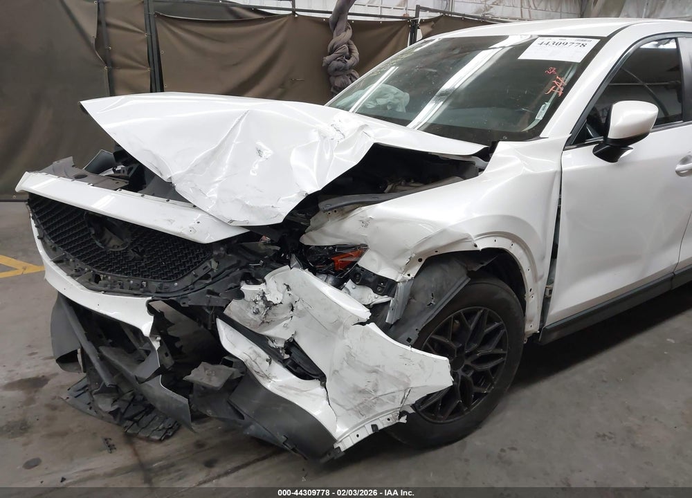 2018 MAZDA CX-5 SPORT VIN: JM3KFBBMXJ0465235