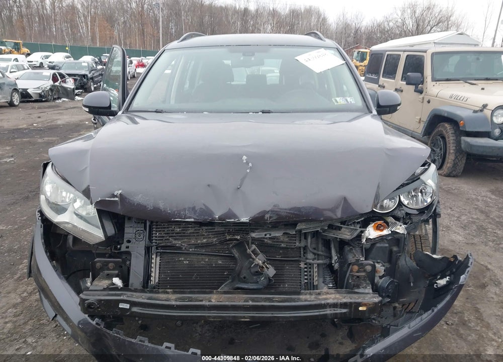 2016 VOLKSWAGEN TIGUAN S VIN: WVGBV7AX1GW593014
