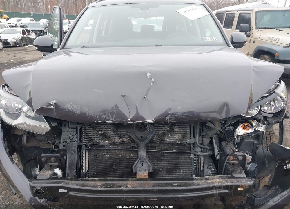 2016 VOLKSWAGEN TIGUAN S VIN: WVGBV7AX1GW593014