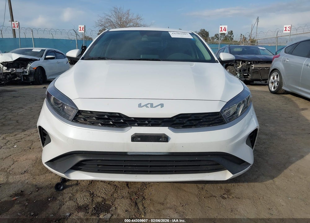 2023 KIA FORTE LXS VIN: 3KPF24AD7PE618141