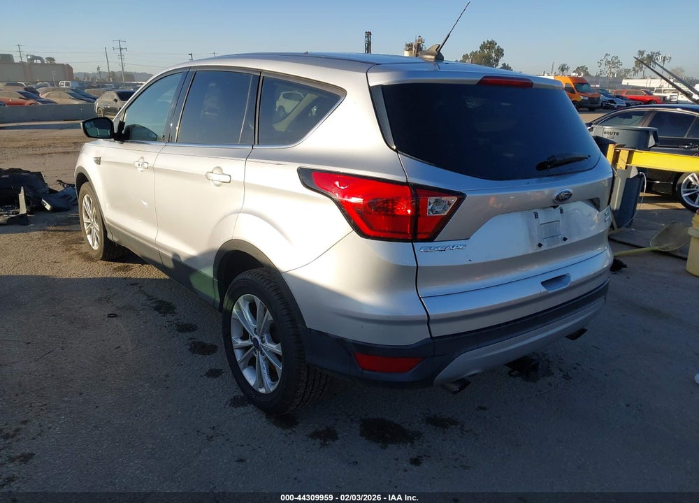 2019 FORD ESCAPE SE VIN: 1FMCU9GD9KUA18714