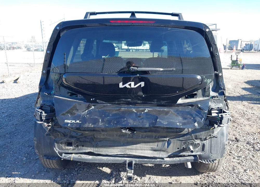 2023 KIA SOUL LX VIN: KNDJ23AU5P7891471