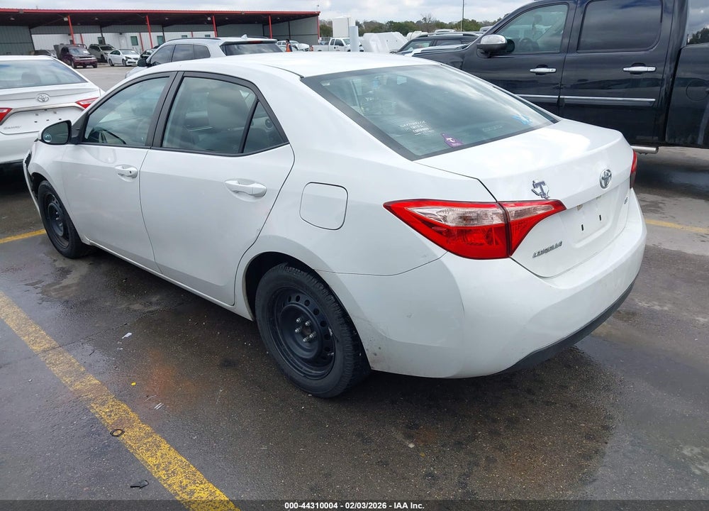 2018 TOYOTA COROLLA LE VIN: 5YFBURHE2JP814272