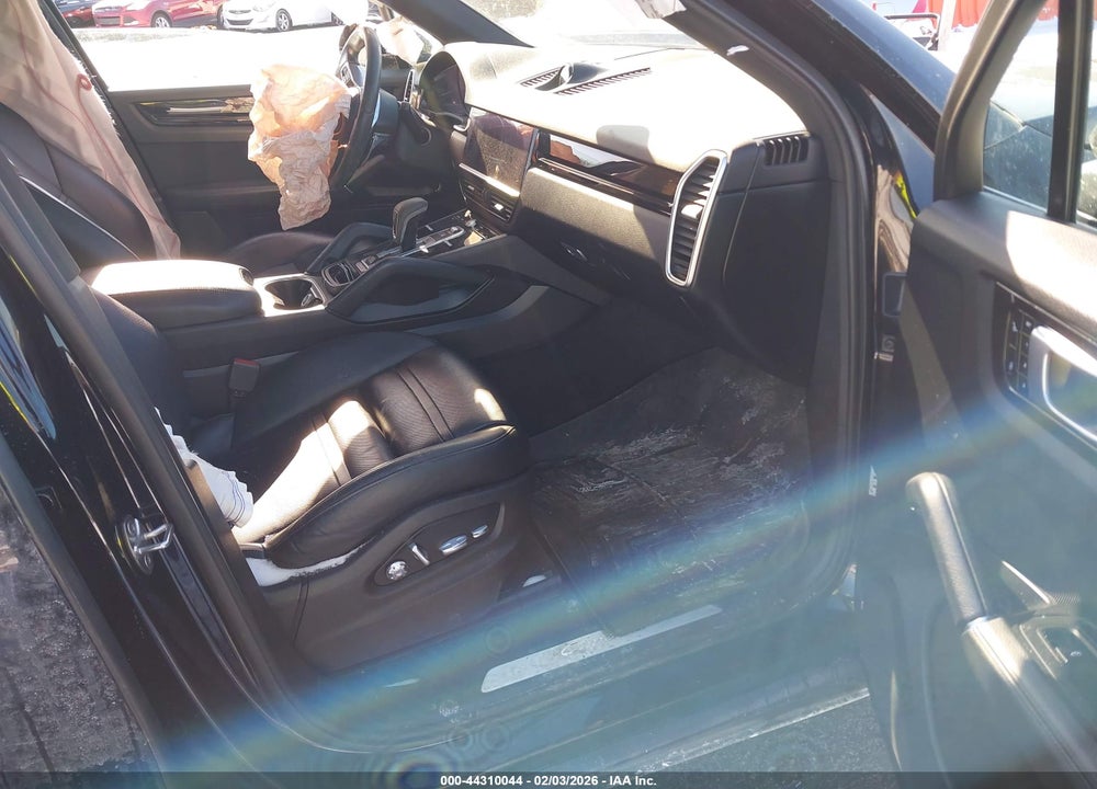 2019 PORSCHE CAYENNE VIN: WP1AA2AY5KDA06467