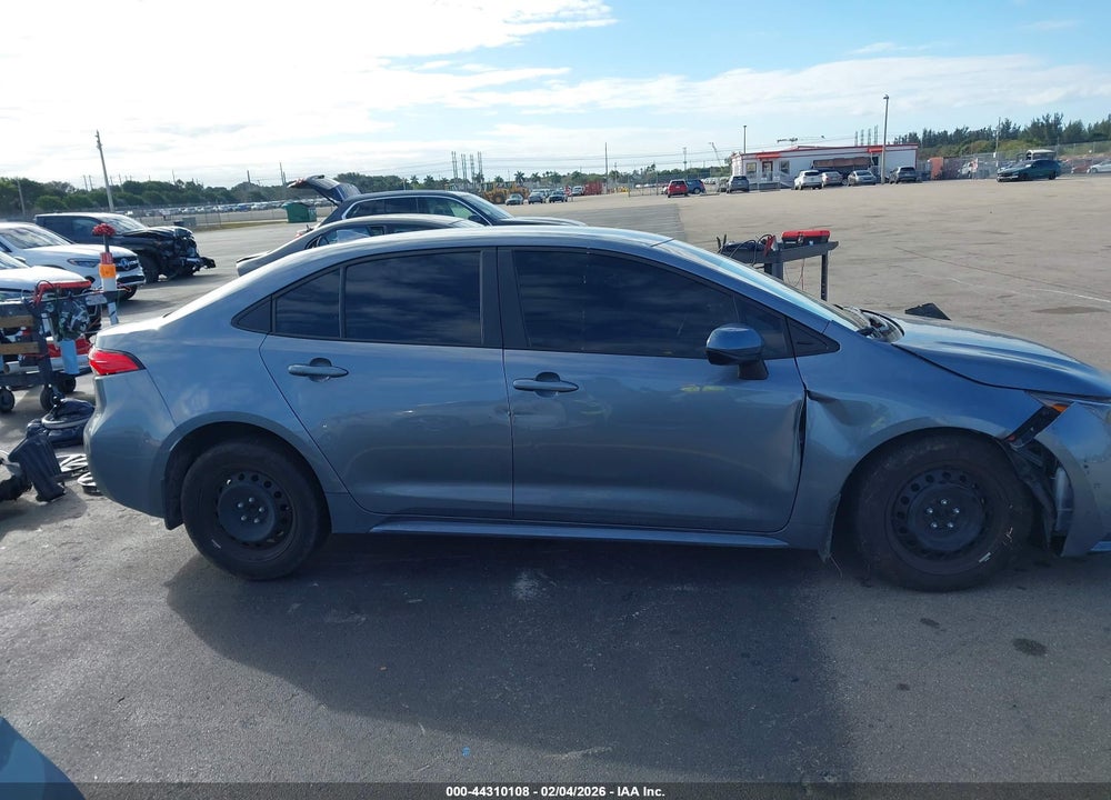 2025 TOYOTA COROLLA LE VIN: 5YFB4MDE4SP260887